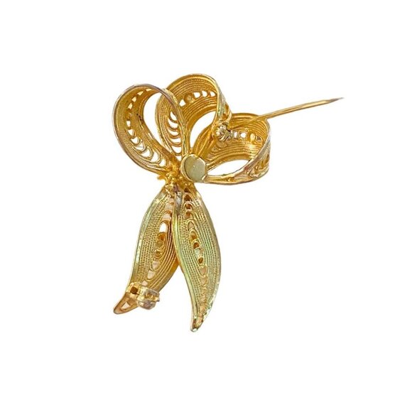 Vintage Goldtone and Faux Pearl Vintage Brooch Filigree Ribbon Shape 1.75" - Picture 11 of 14